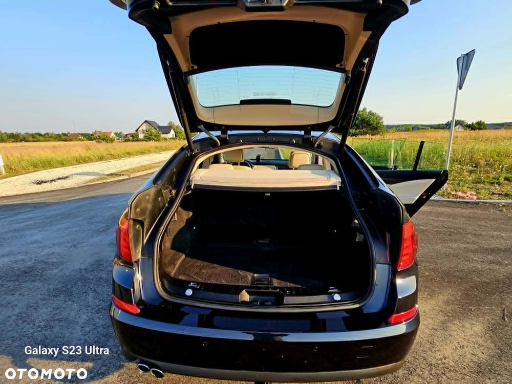 BMW Seria 5 530d - 22