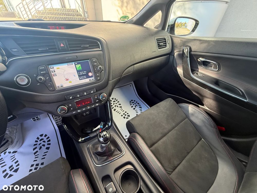 Kia Ceed 1.6 T-GDI GT-Track - 29