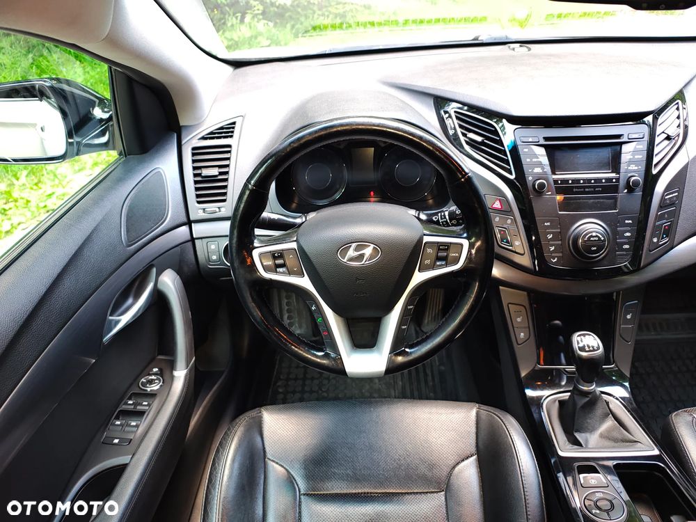 Hyundai i40 Kombi blue 1.6 Classic - 7
