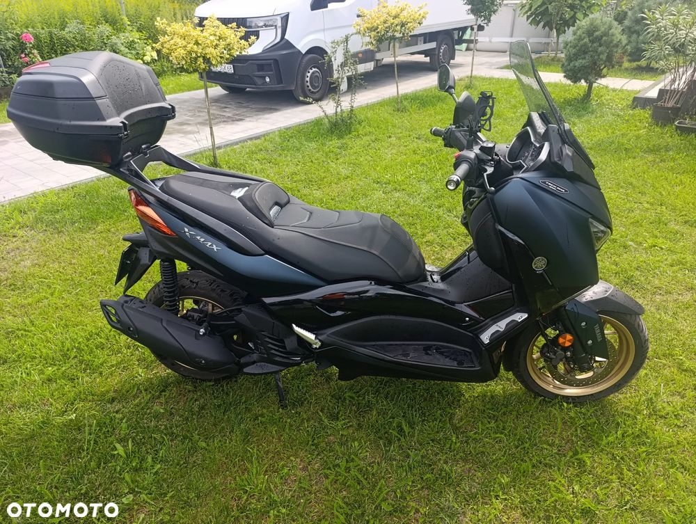 Yamaha X-max - 3