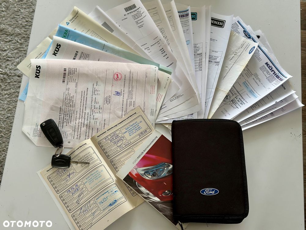 Ford Focus 1.6 TDCi DPF Start-Stopp-System SYNC Edition - 33