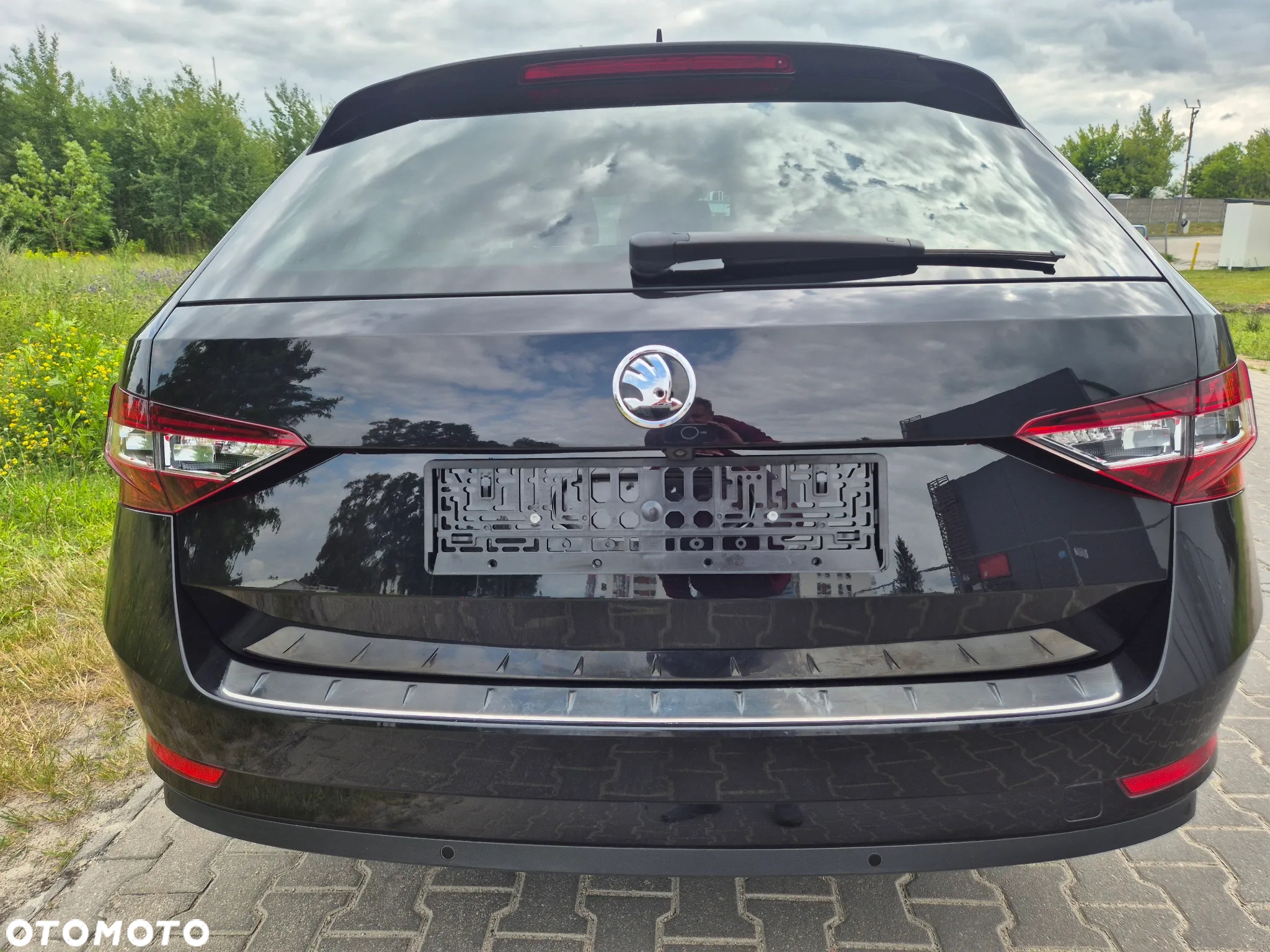 Skoda Superb 2.0 TDI SCR Style DSG - 14