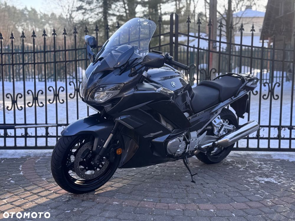Yamaha FJR - 5
