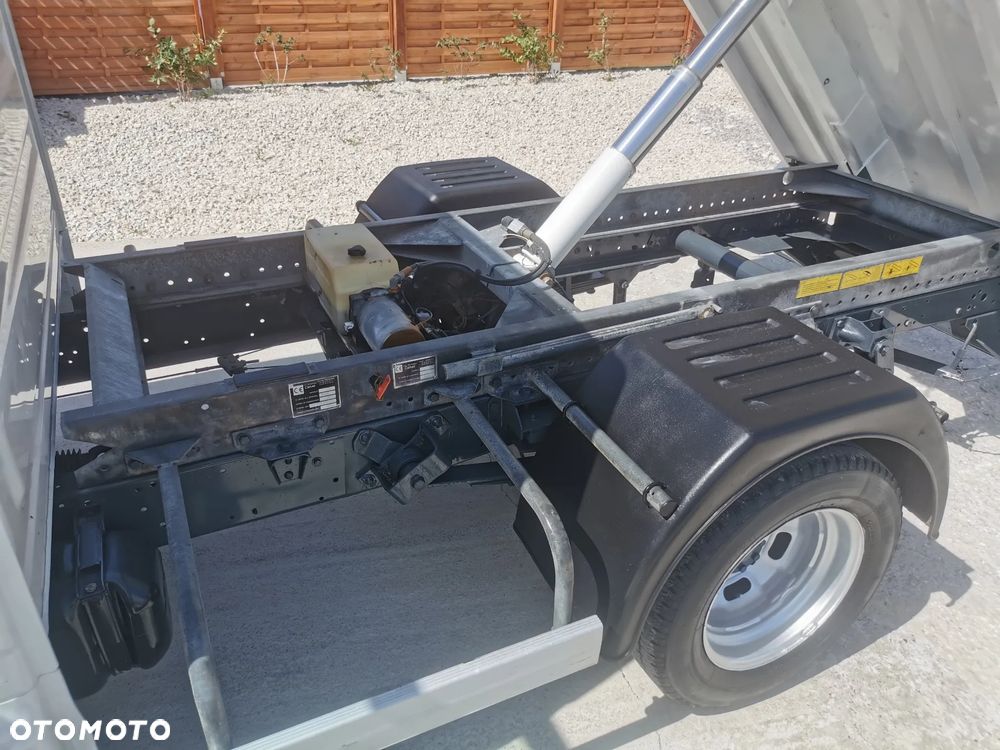 Iveco Daily 35C11 Brygadówka wywrotka Dubel hak 3,5t kiper doka - 8