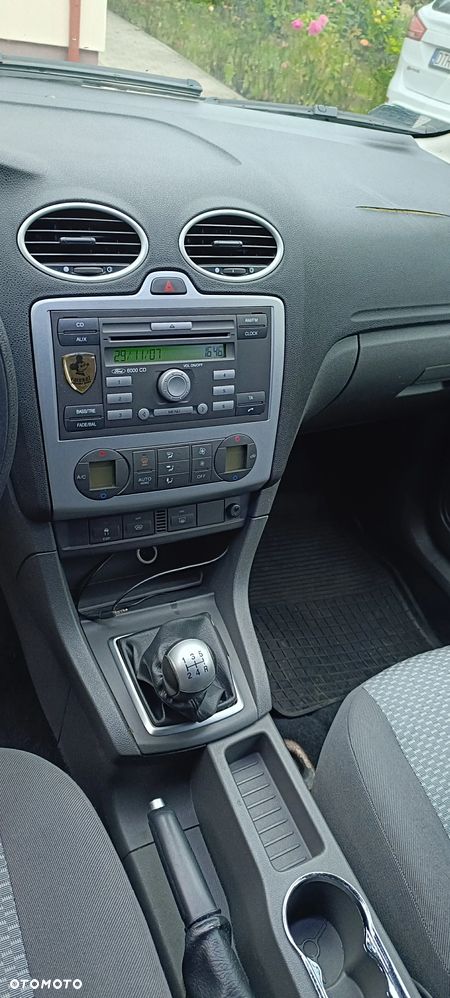 Ford Focus 1.8 TDCi Ambiente - 13