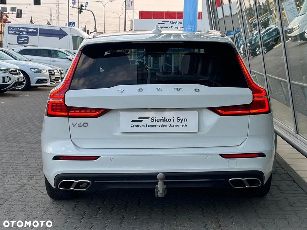 Volvo V60 D4 Drive-E Momentum - 19