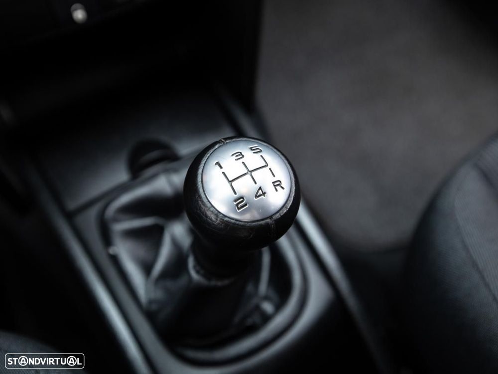Peugeot 207 Van - 14