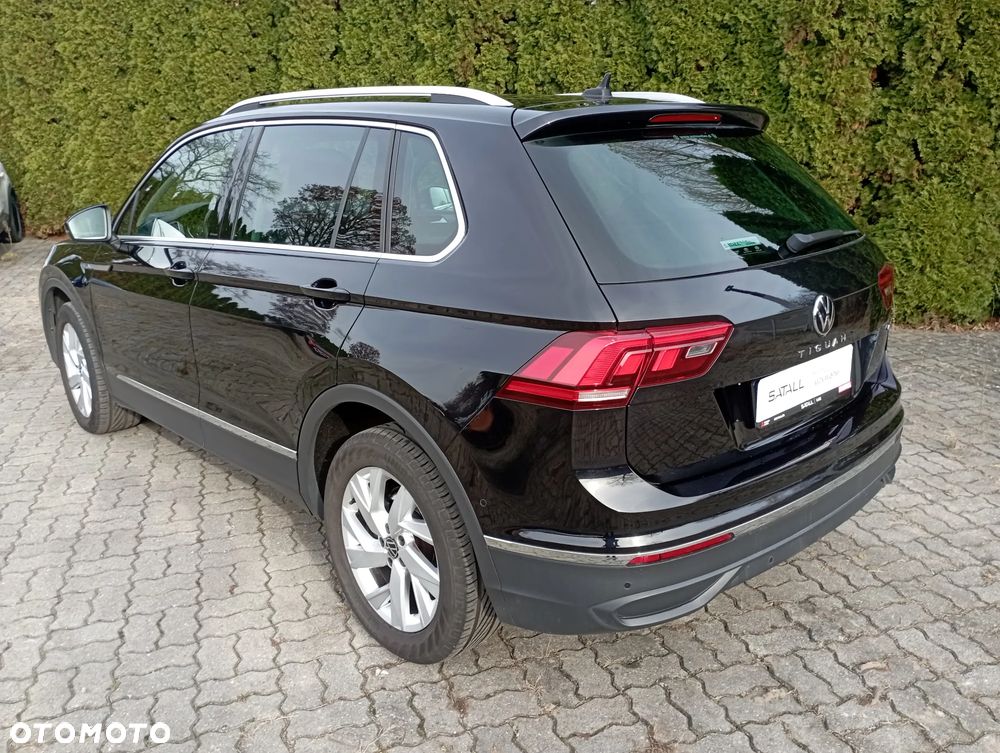 Volkswagen Tiguan - 25