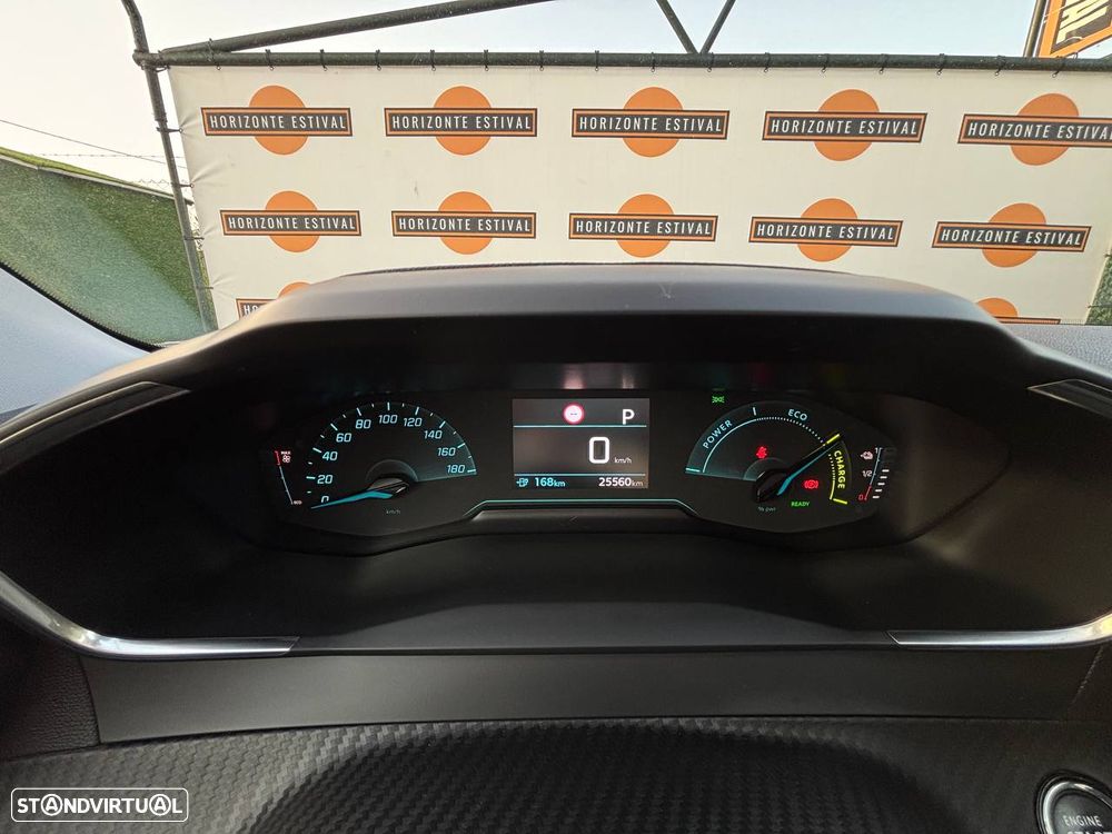 Peugeot e-2008 Style - 14