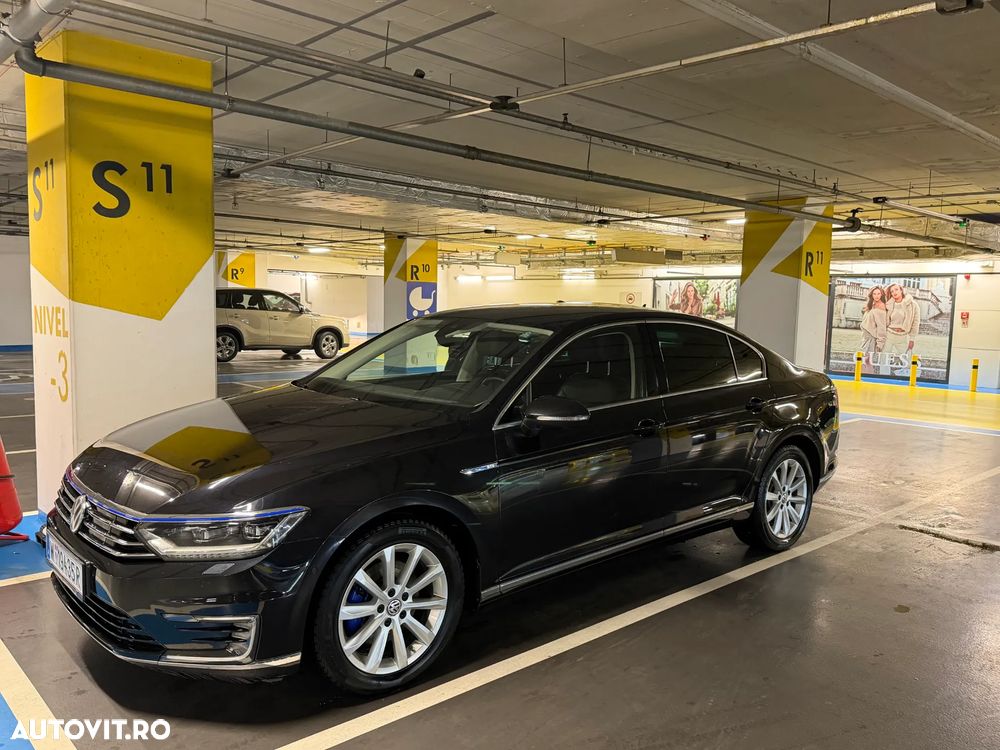 Volkswagen Passat Standard - 2