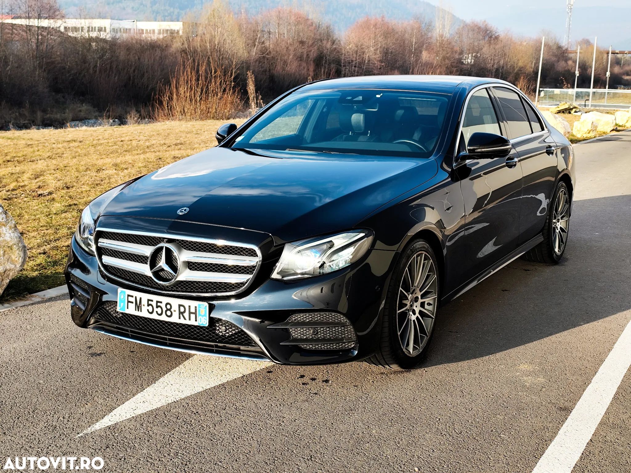 Mercedes-Benz E 200 d 9G-TRONIC AMG Line - 1