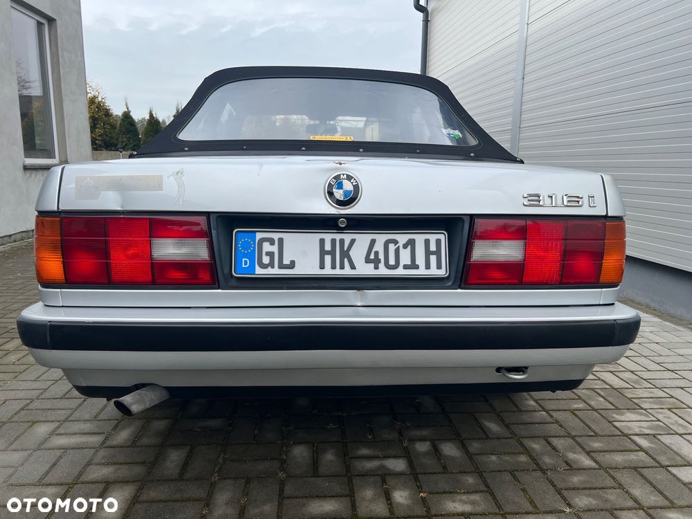 BMW Seria 3 316i - 23