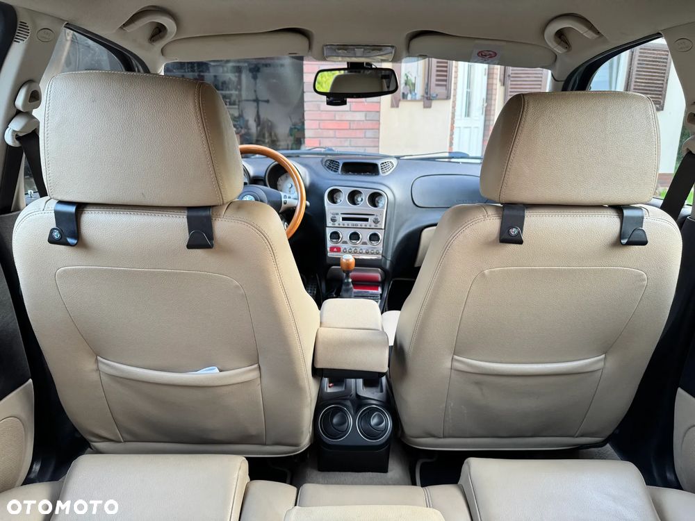 Alfa Romeo 156 Crosagon Q4 1.9 JTD 16V Progression - 3