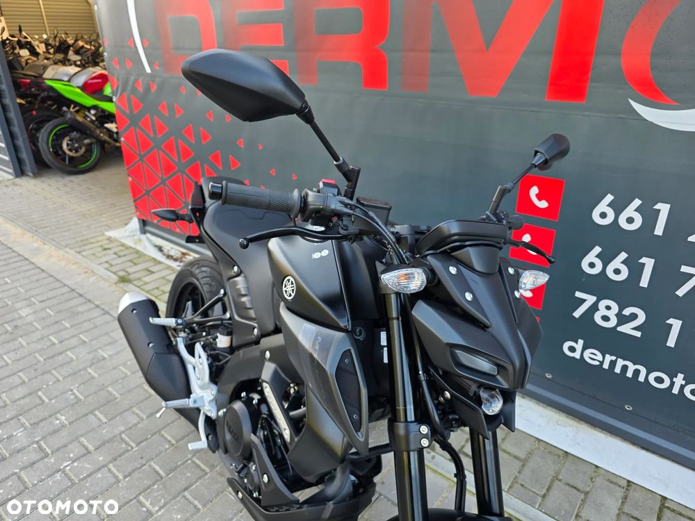 Yamaha MT - 24