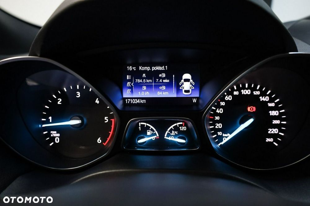 Ford Kuga 2.0 TDCi 4x2 ST-Line - 17