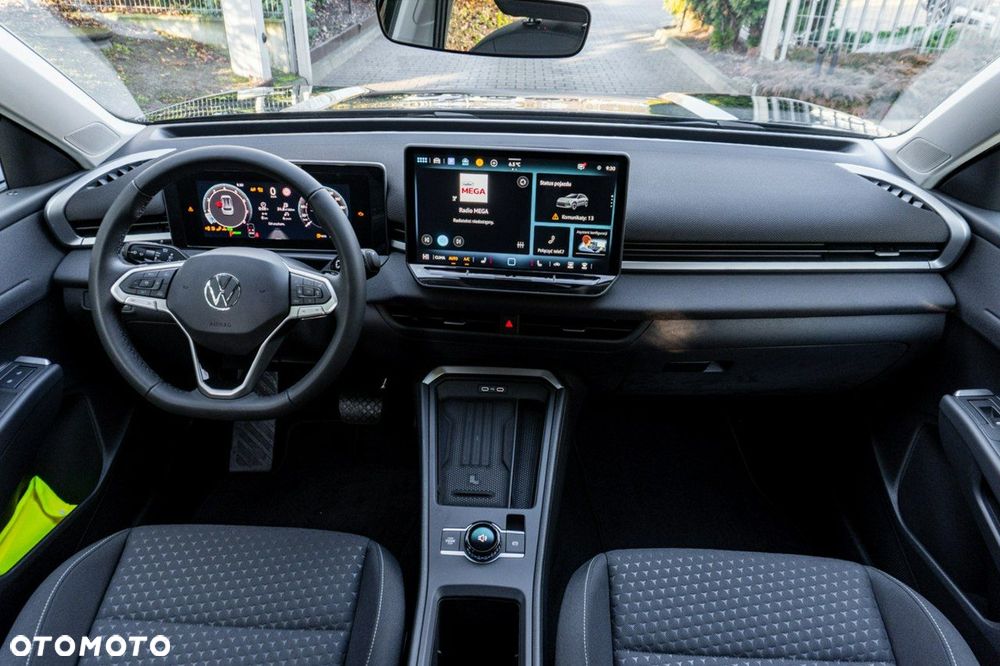 Volkswagen T-Roc - 25