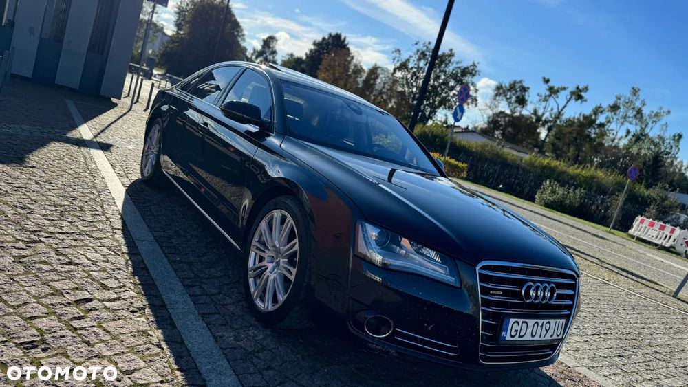 Audi A8 4.2 TDI DPF (clean diesel) quattro tiptronic - 2