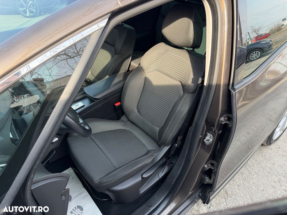 Renault Grand Scenic TCe 140 GPF BUSINESS EDITION - 12