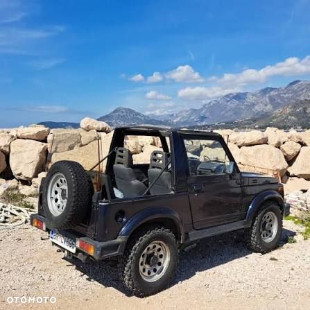 Suzuki Samurai - 32