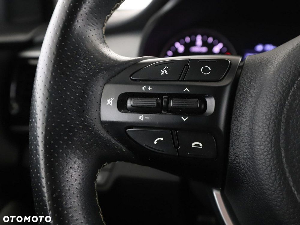 Kia Stonic 1.6 CRDi L - 32
