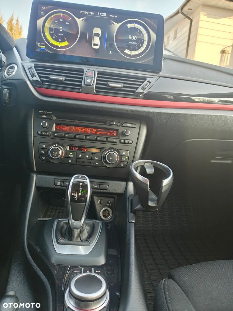 BMW X1 - 10