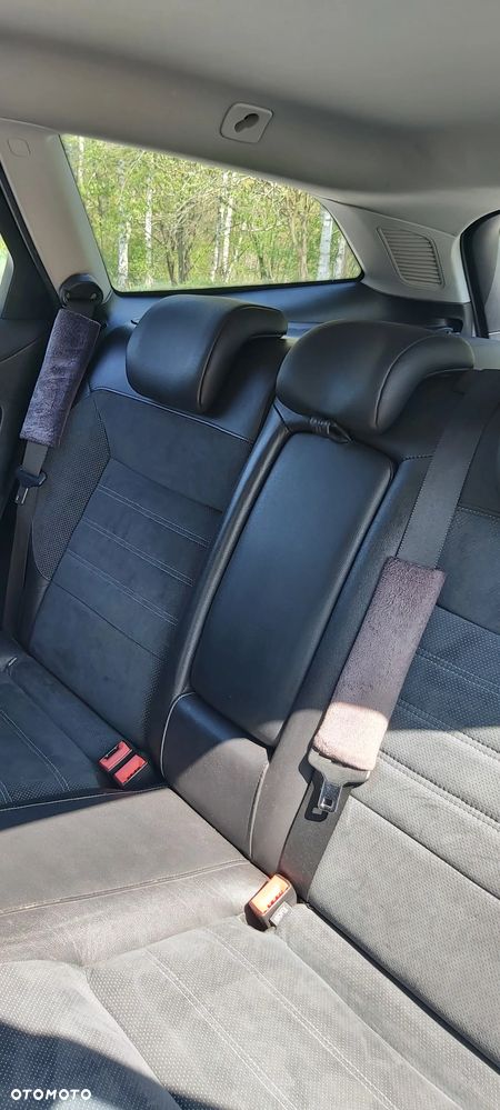 Ford Mondeo - 10