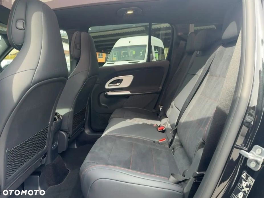 Mercedes-Benz GLB 200 mHEV 8G-eDCT - 14