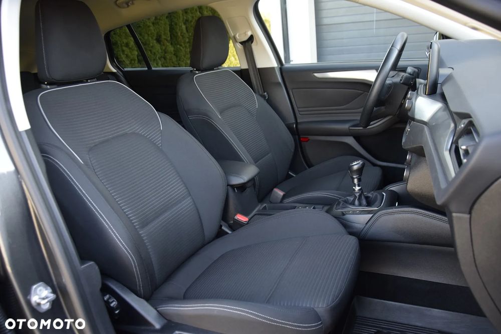 Ford Focus 1.0 EcoBoost STart-Stopp-System TITANIUM - 6