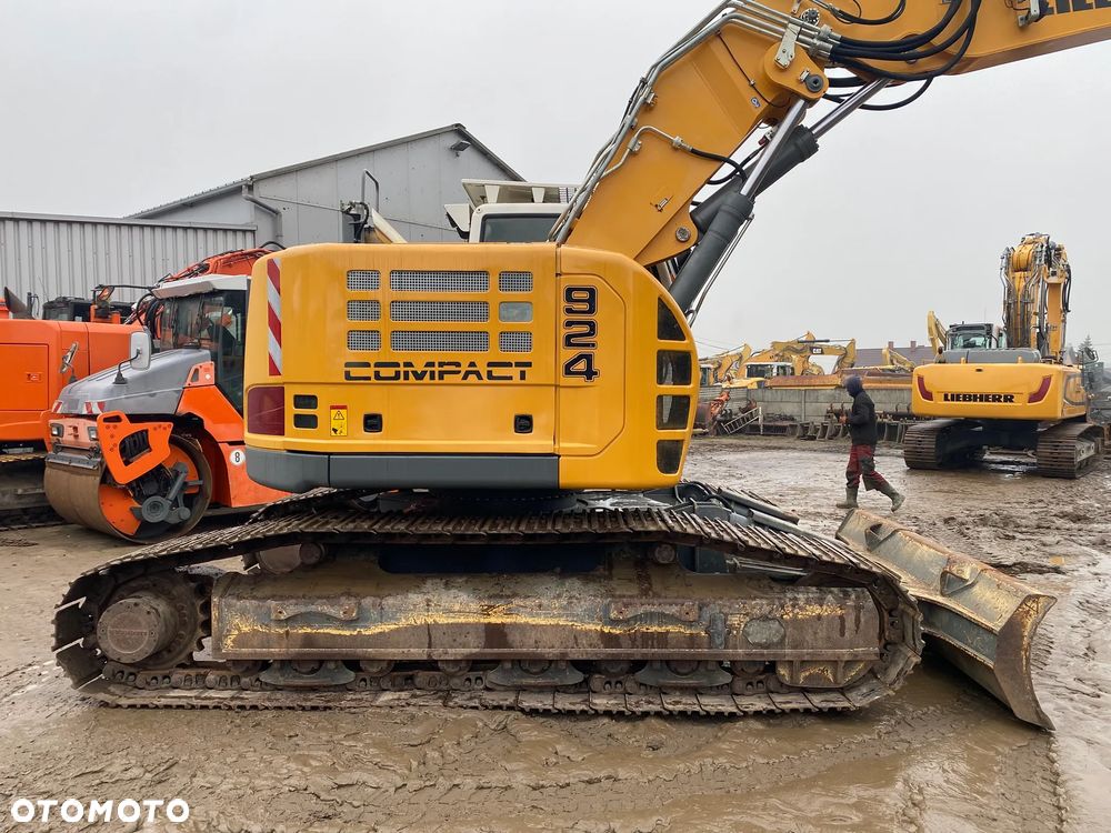 Liebherr R924 COMPACT, 2014 ROK, PŁUG, RAMIĘ 3X ŁAMANE, Z NIEMIEC - 18