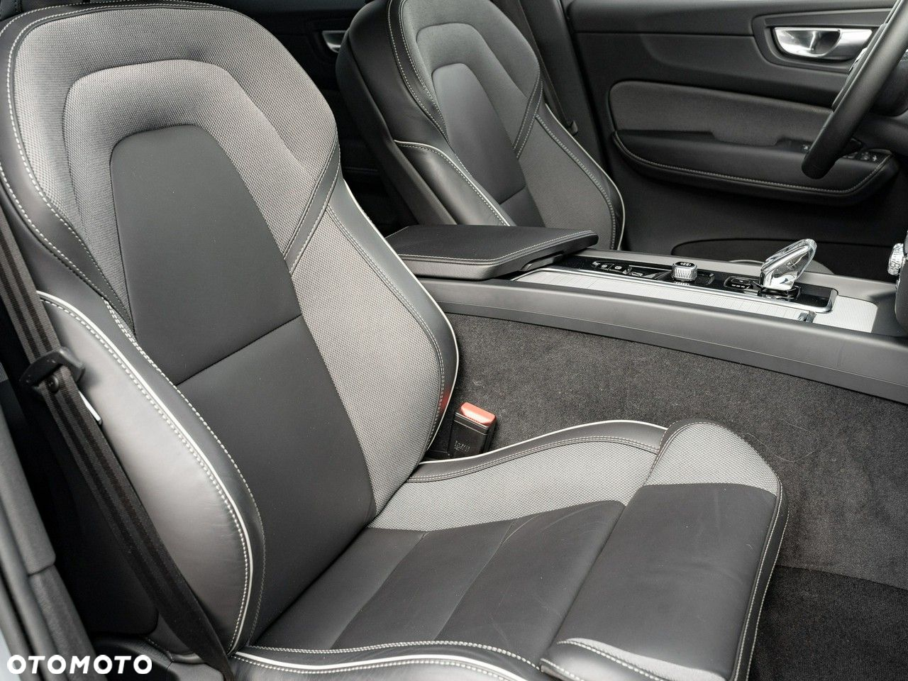 Volvo XC 60 - 33