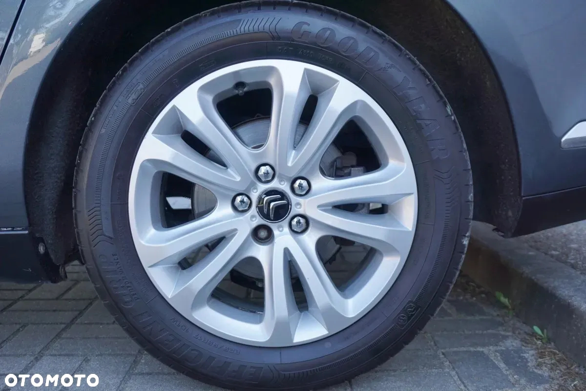 Citroën C5 2.0 HDi Exclusive - 38