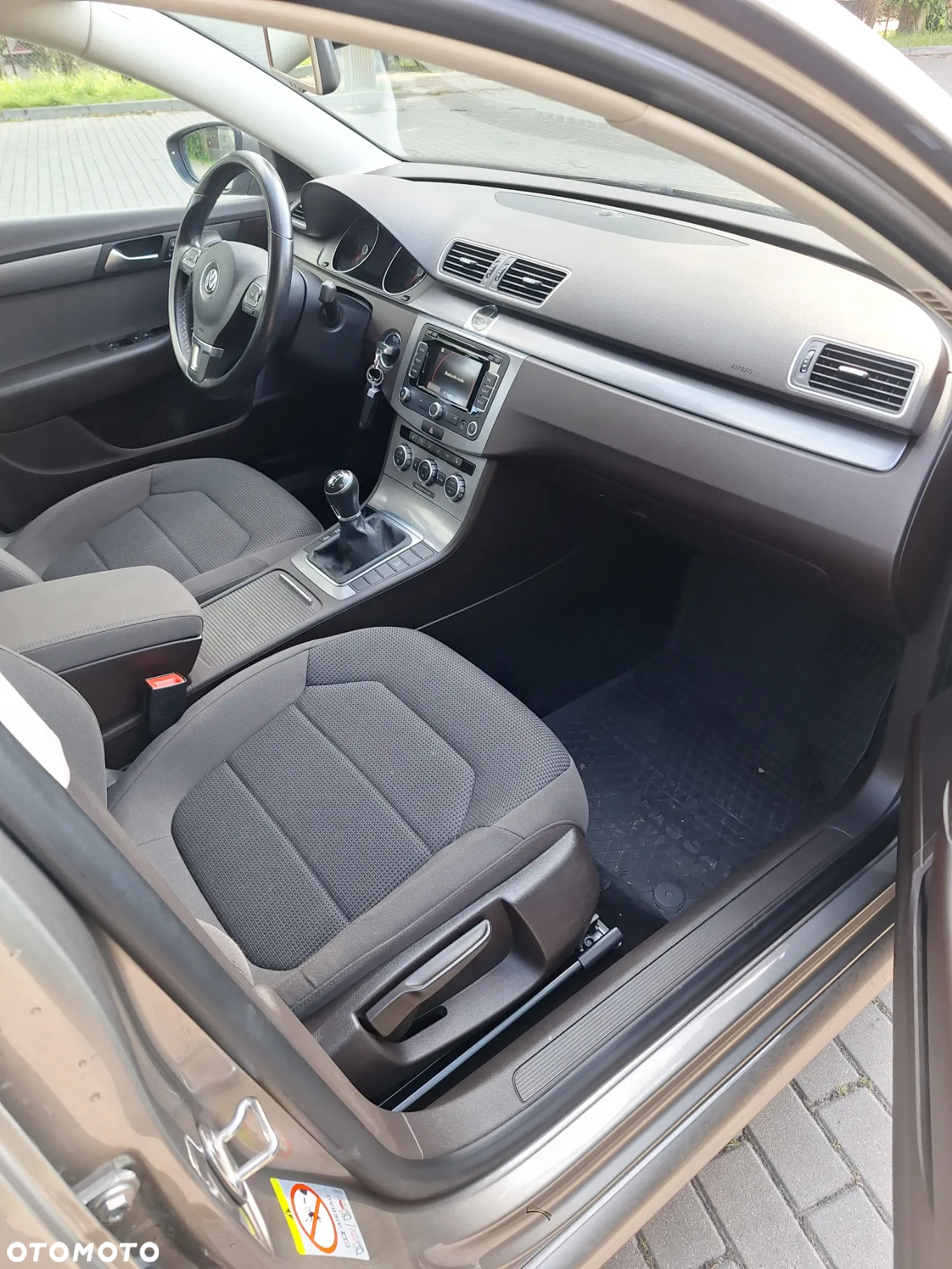 Volkswagen Passat 2.0 TDI Trendline - 11
