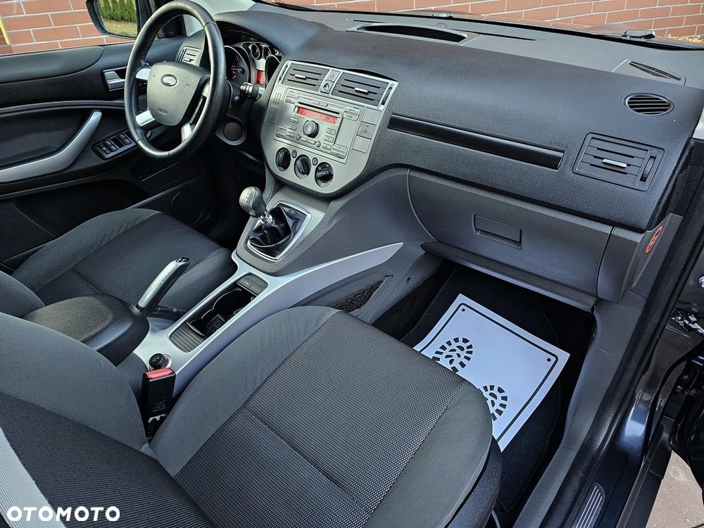 Ford Kuga 2.0 TDCi 2x4 Trend - 8