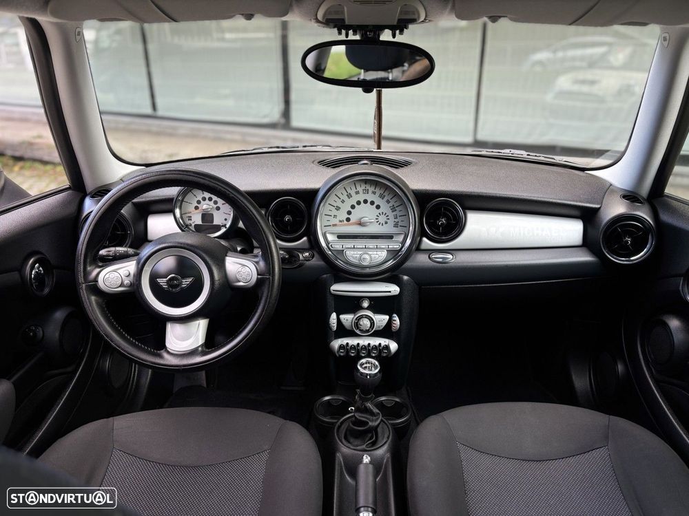 MINI Clubman Cooper D - 7