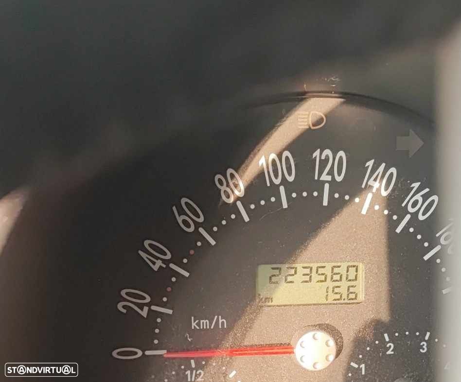 VW New Beetle 1.9 TDi - 8