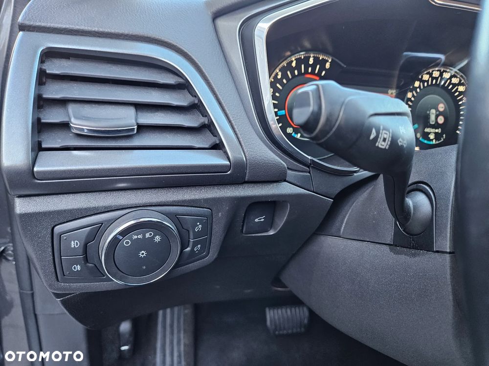 Ford Mondeo 2.0 TDCi Bi-Turbo PowerShift-Aut Titanium - 32