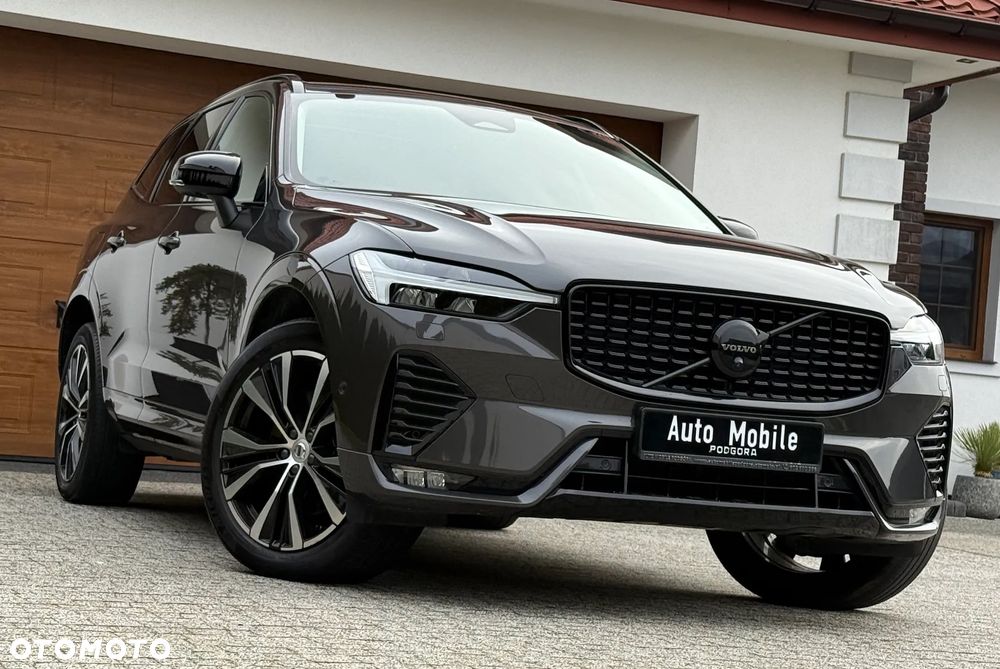 Volvo XC 60 B4 D AWD Plus Dark - 2