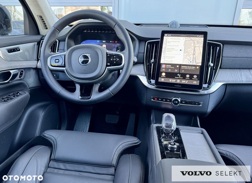 Volvo XC 90 - 8