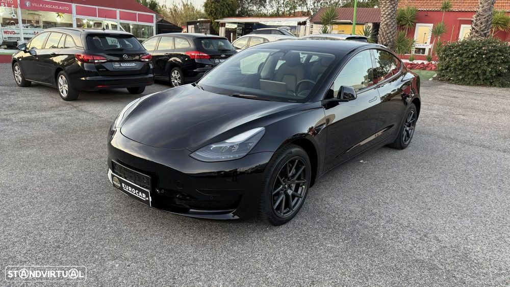 Tesla Model 3 Standard Range Plus RWD - 4