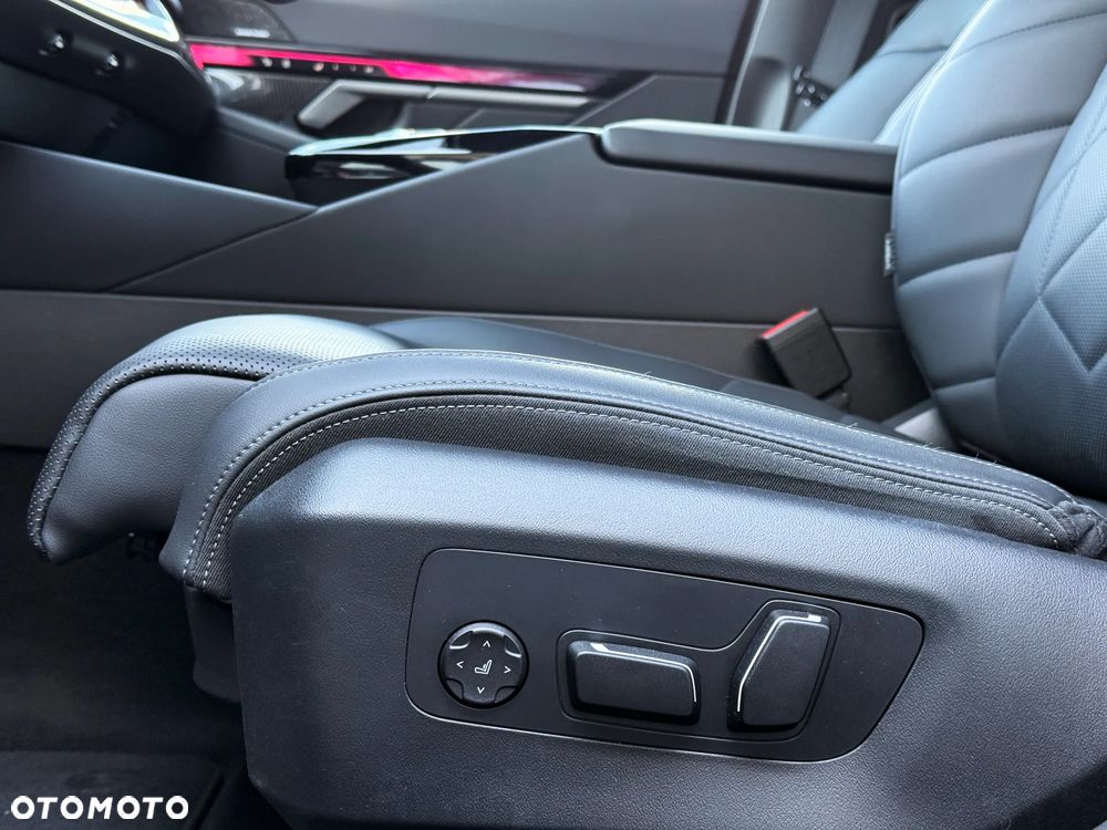 BMW Seria 5 520d - 31