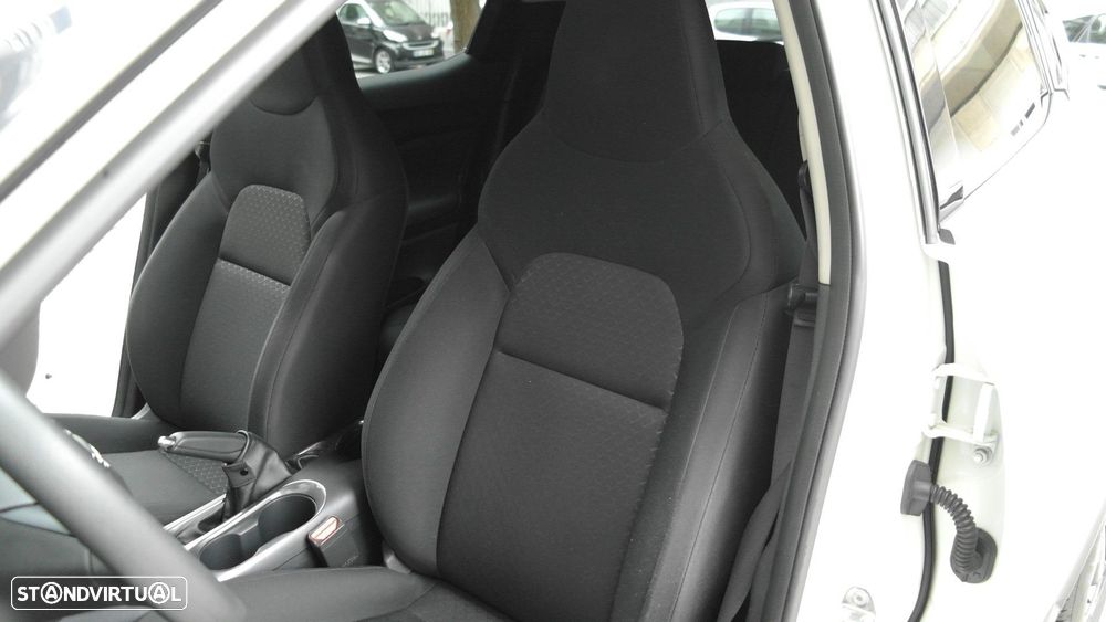 Nissan Juke 1.0 DIG-T N-Connecta - 27