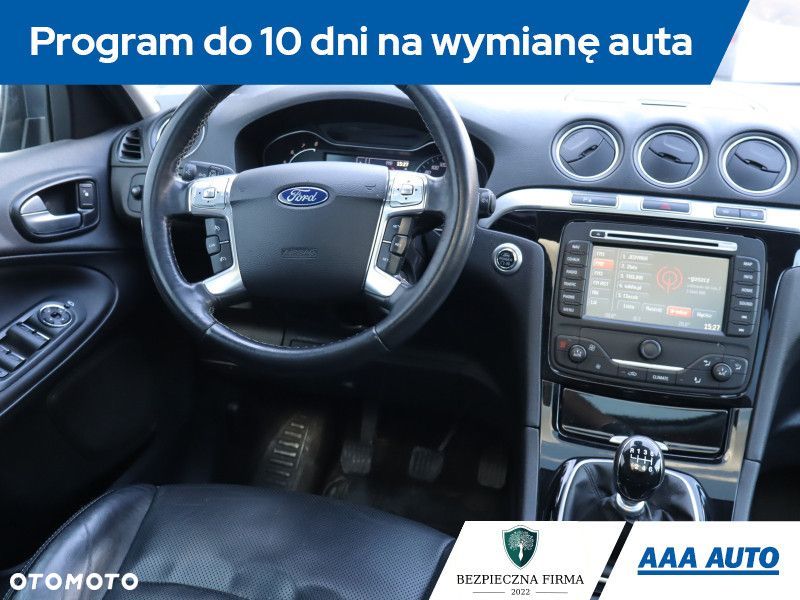 Ford S-Max - 9