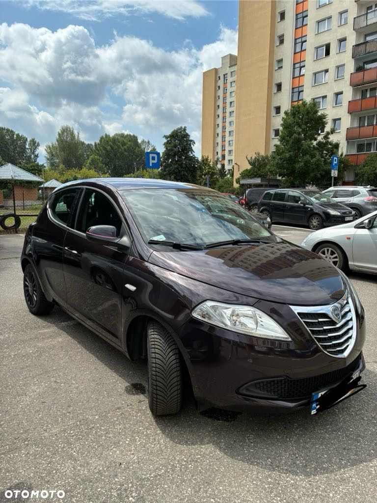Lancia Ypsilon 1.2 8V Elefantino S&S - 1