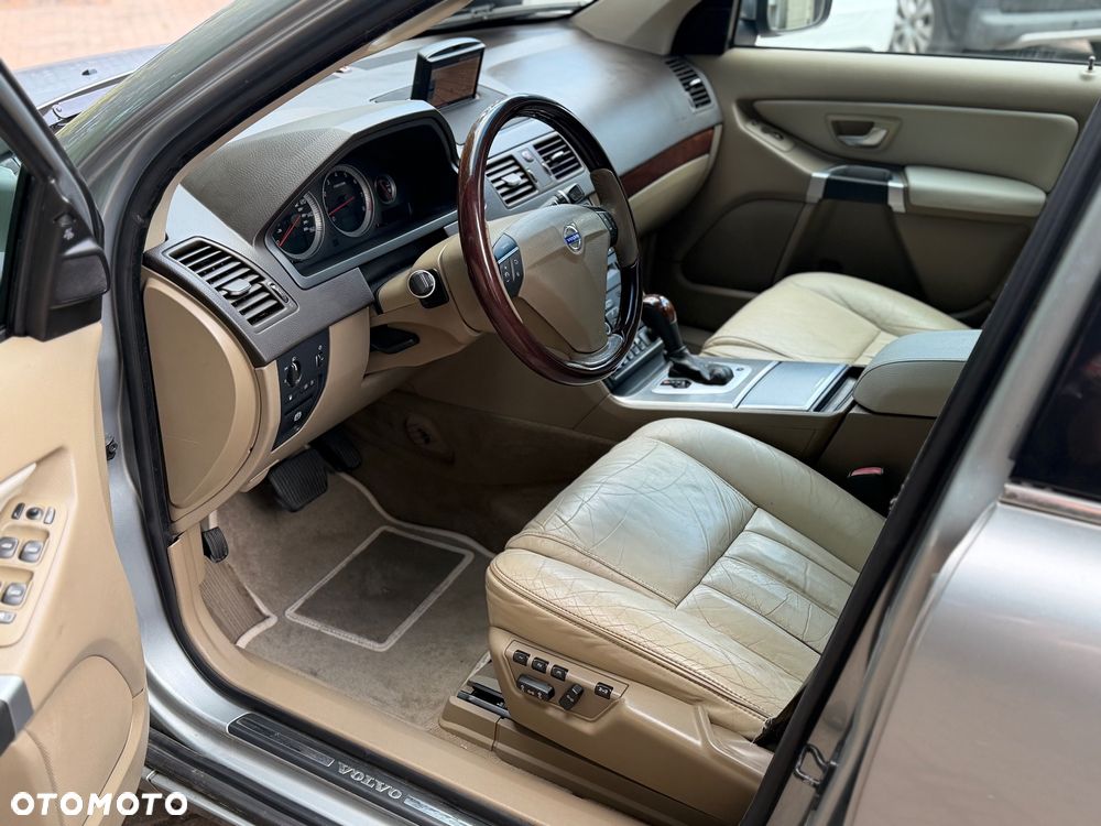 Volvo XC 90 3.2 AWD Executive - 12