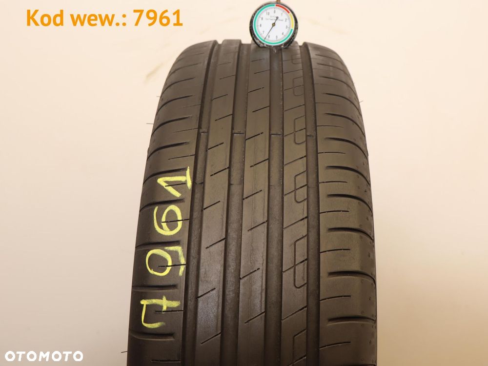 Goodyear Efficientgrip Performance - 215/65 R17 - 1