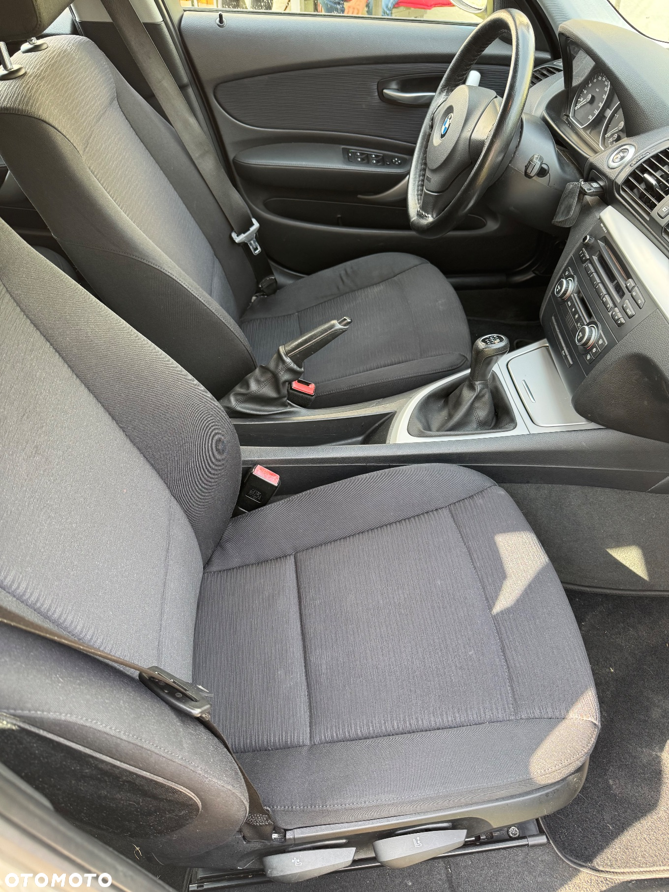 BMW Seria 1 118d - 8