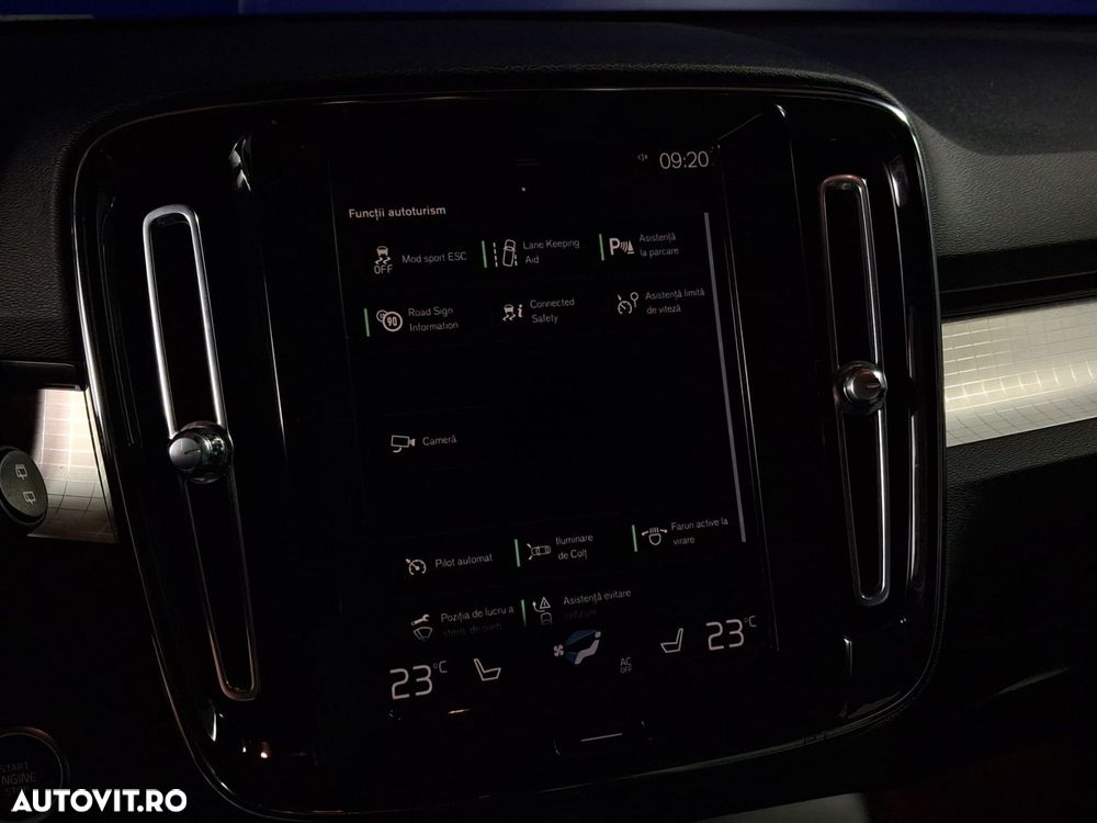 Volvo XC 40 - 20