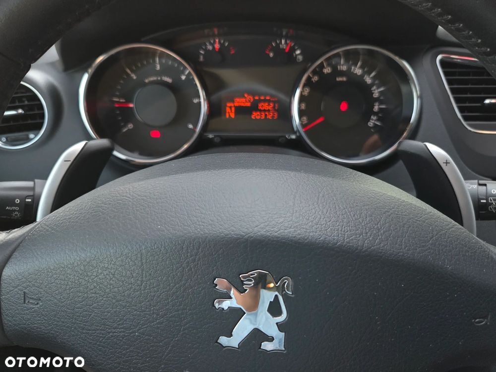 Peugeot 5008 e-HDI 115 ETG6 Stop&Start Allure - 27