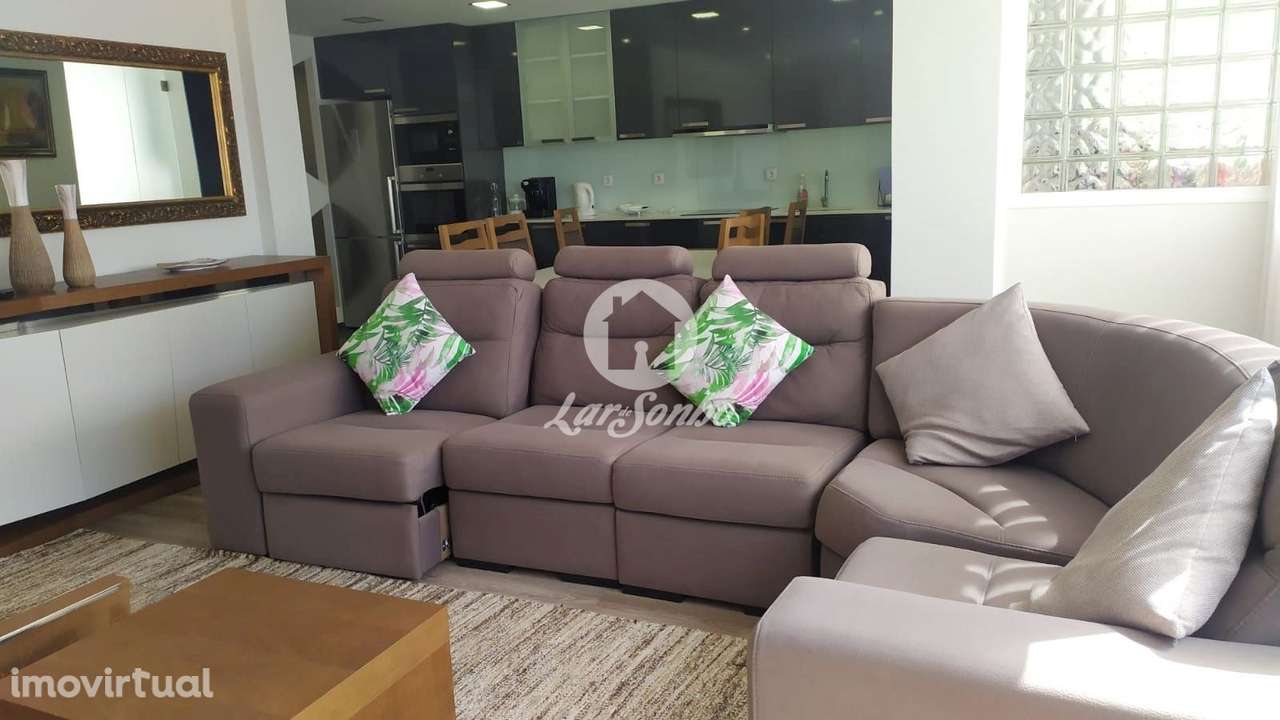 Apartamento T3 c/ elevador e GF a 350mts da praia da Póvoa de Varzim! - Grande imagem: 2/15