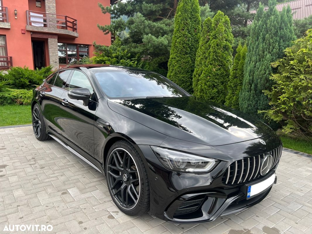 Mercedes-Benz AMG GT - 1
